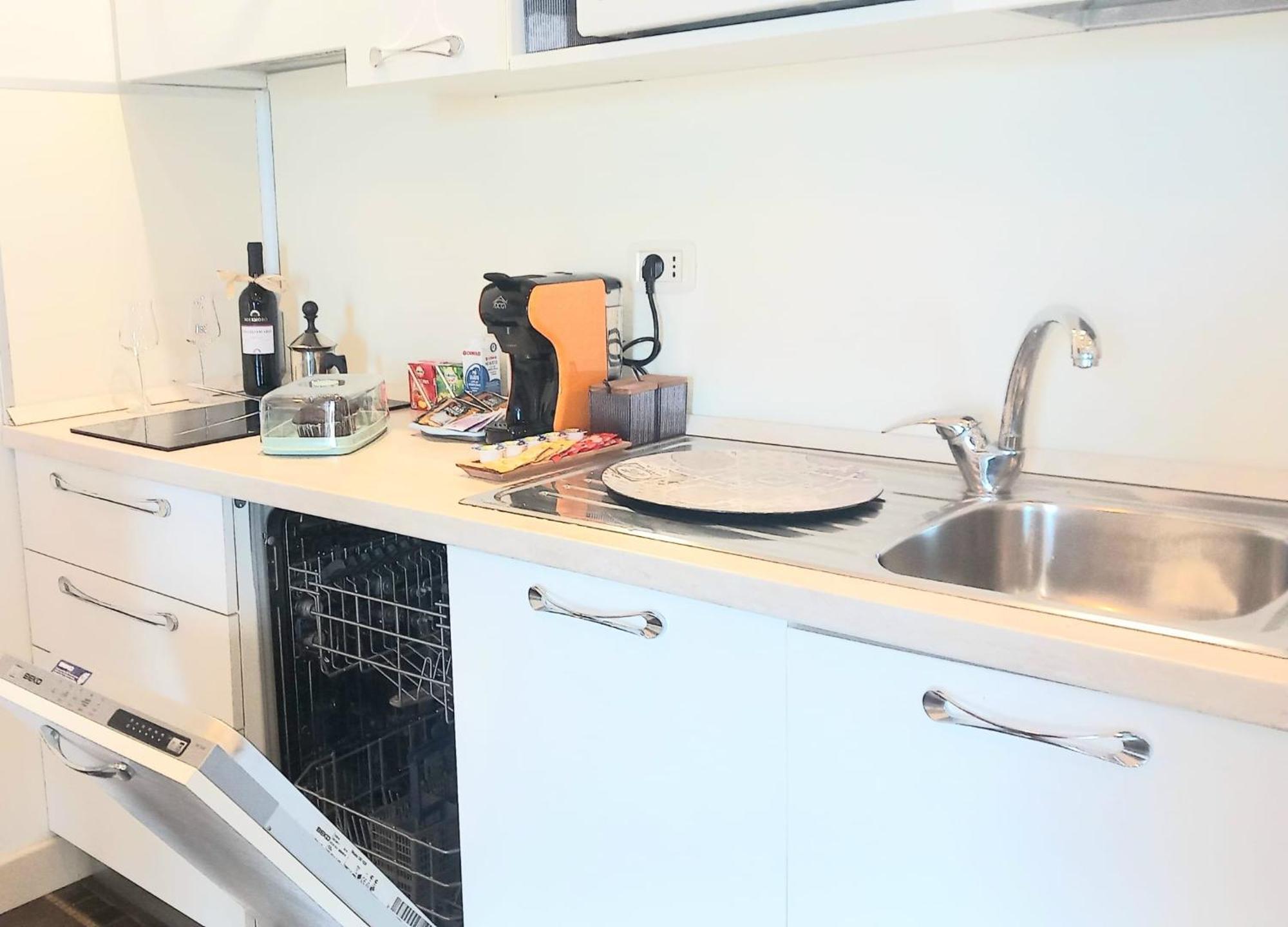 Regina Del Porto Apartment บรินดิซิ ภายนอก รูปภาพ