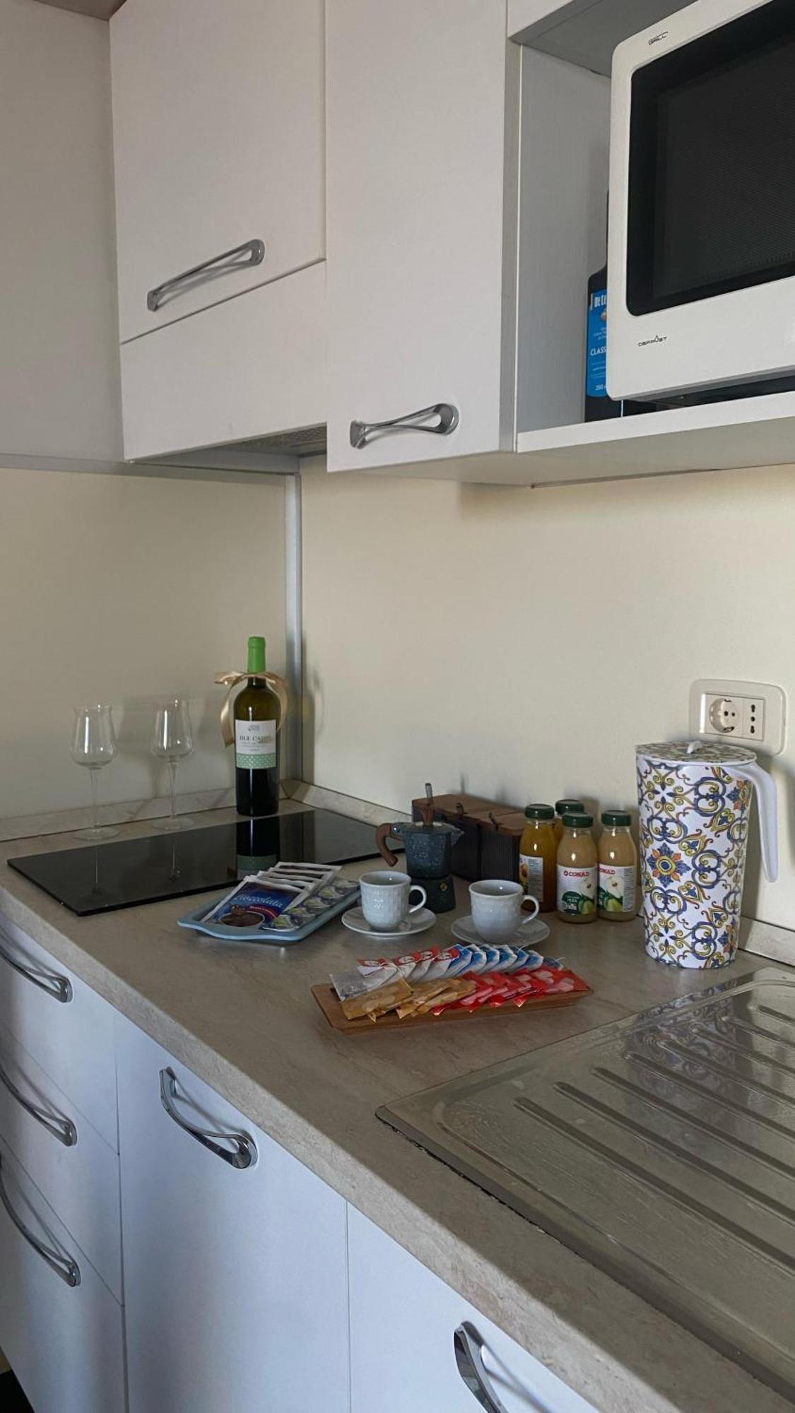 Regina Del Porto Apartment บรินดิซิ ภายนอก รูปภาพ