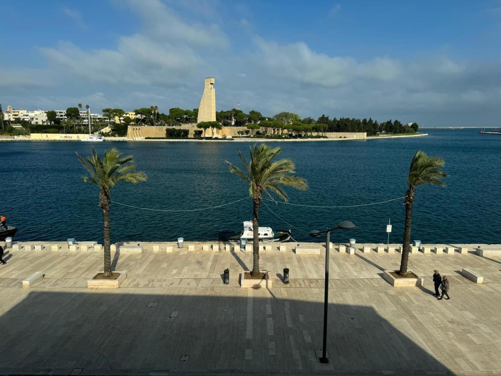 Regina Del Porto Apartment บรินดิซิ ภายนอก รูปภาพ