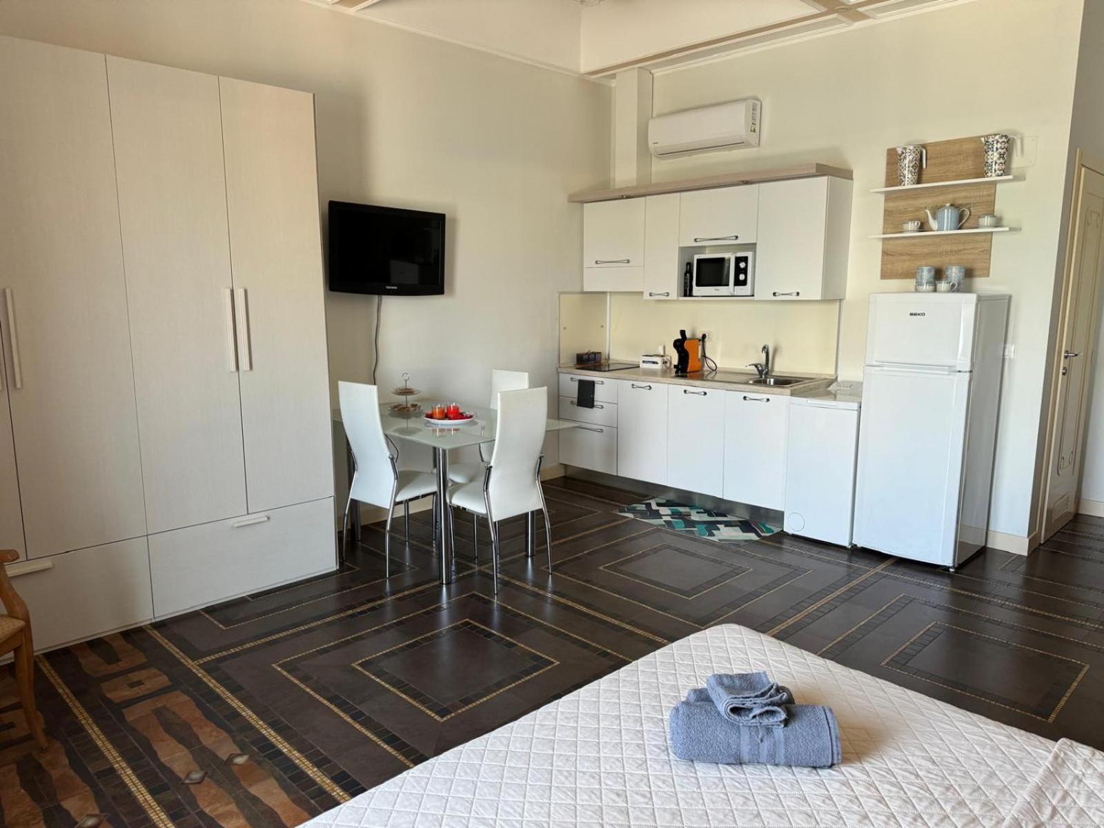 Regina Del Porto Apartment บรินดิซิ ภายนอก รูปภาพ