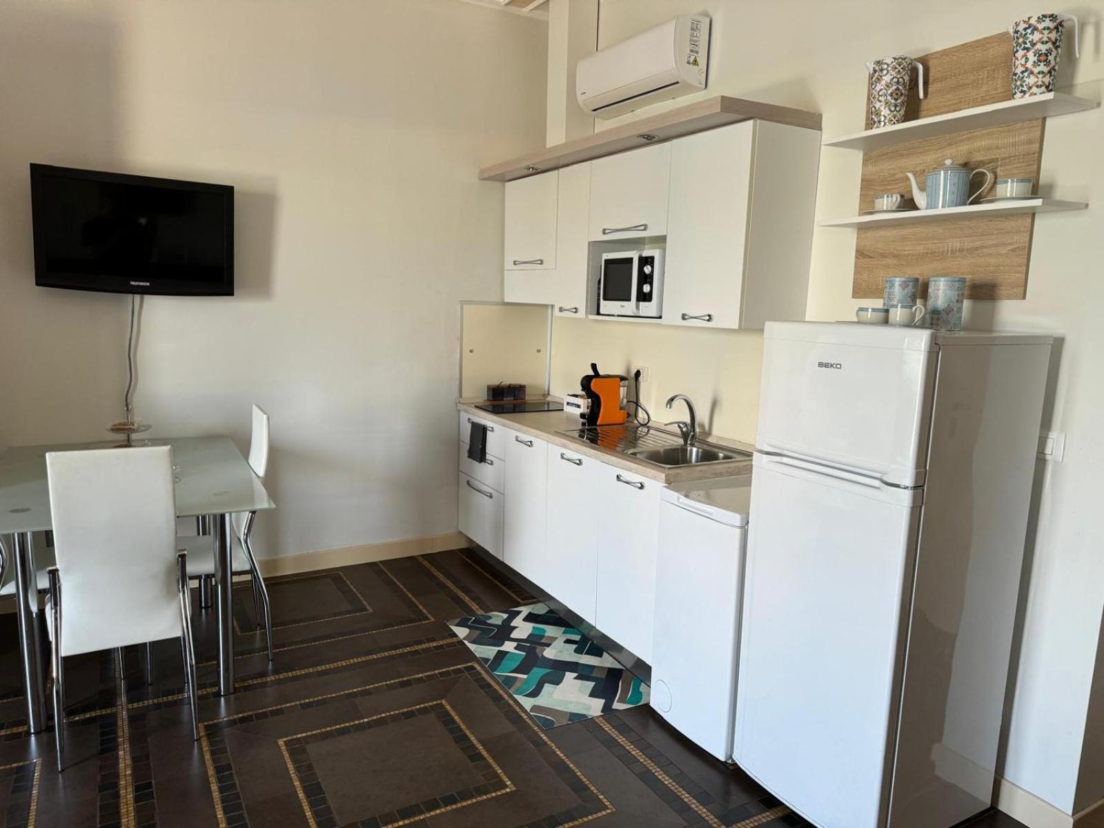 Regina Del Porto Apartment บรินดิซิ ภายนอก รูปภาพ