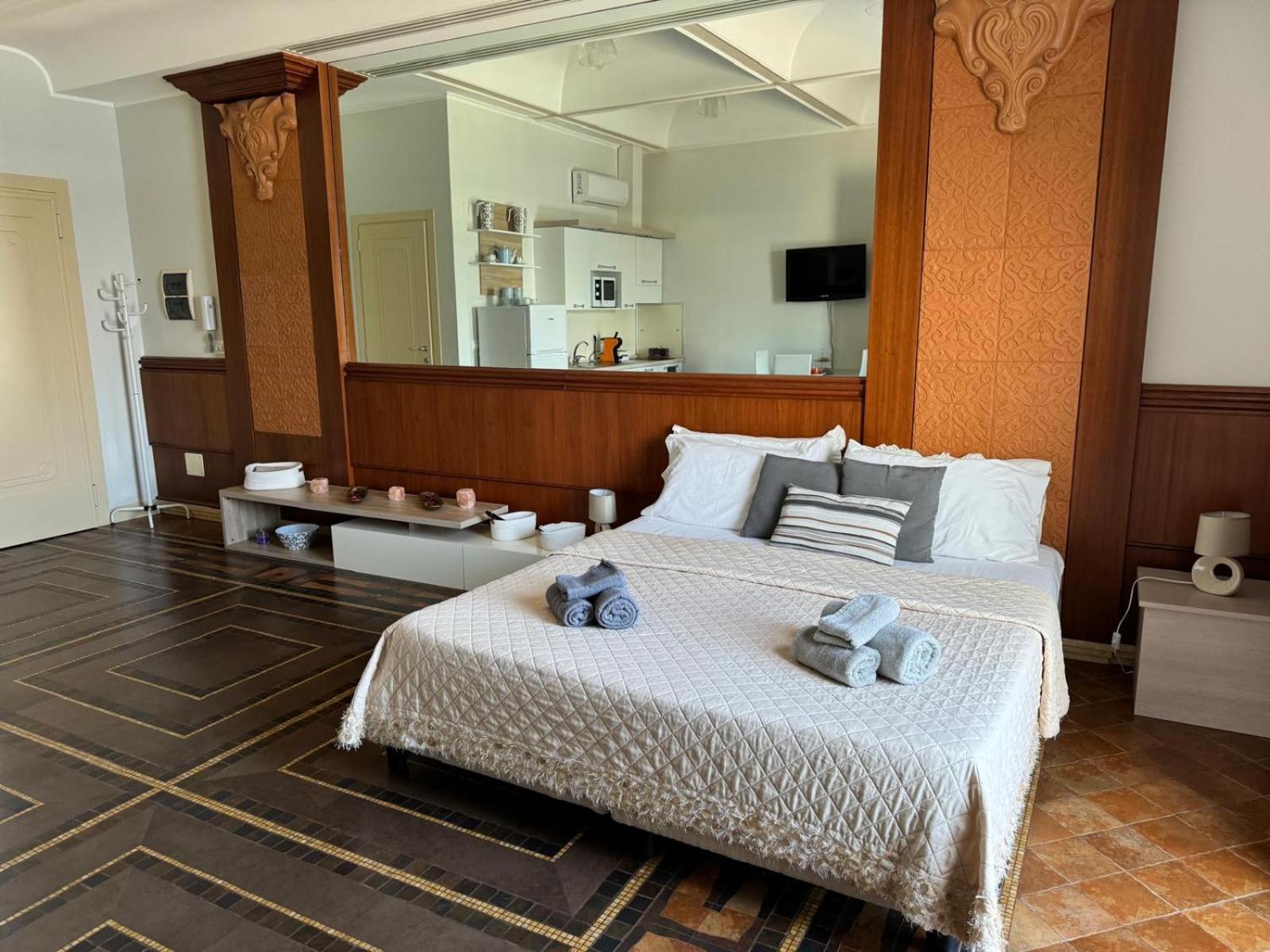 Regina Del Porto Apartment บรินดิซิ ภายนอก รูปภาพ